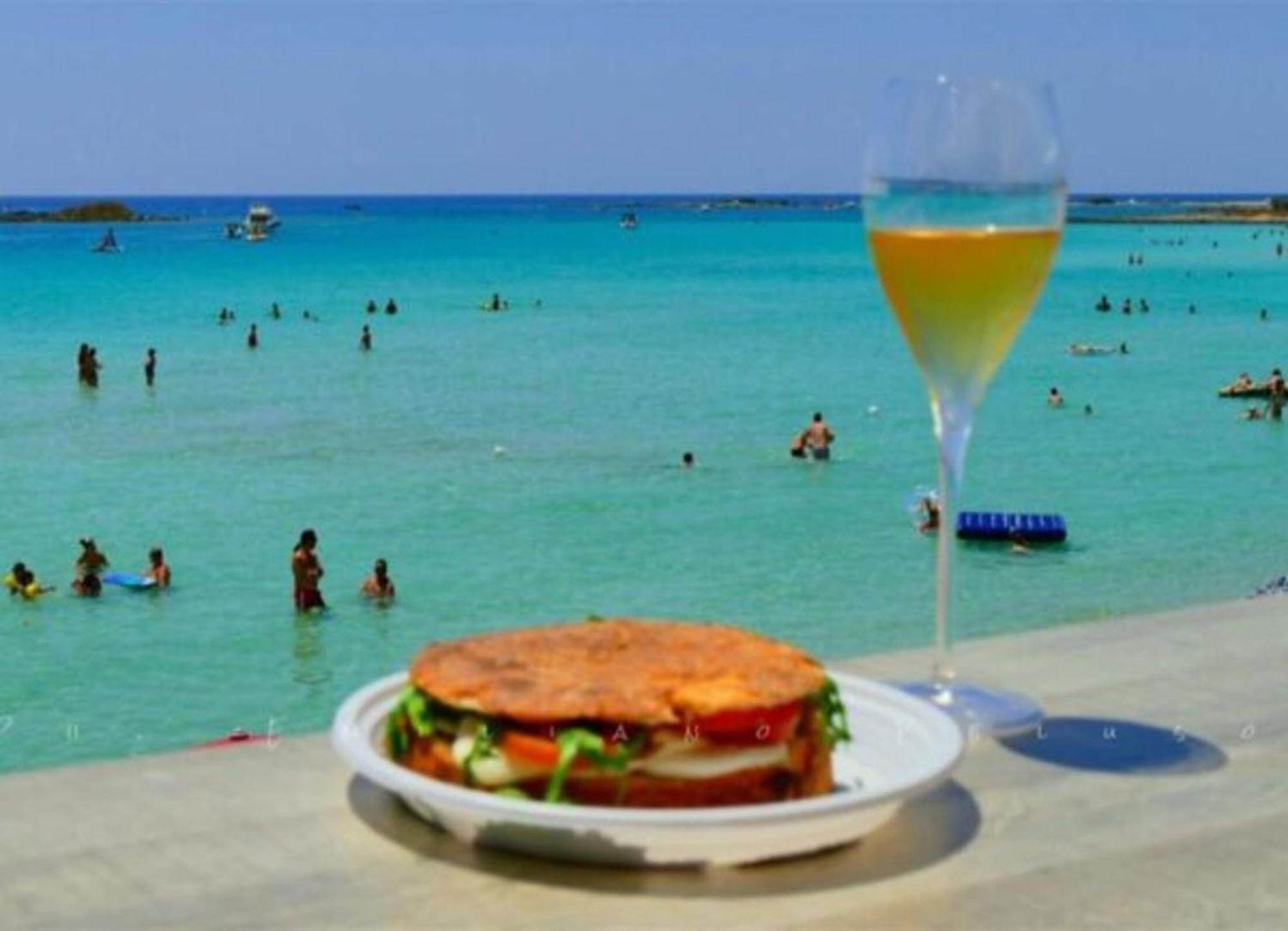 The Sea View Panoramic Villa Porto Cesareo Eksteriør billede