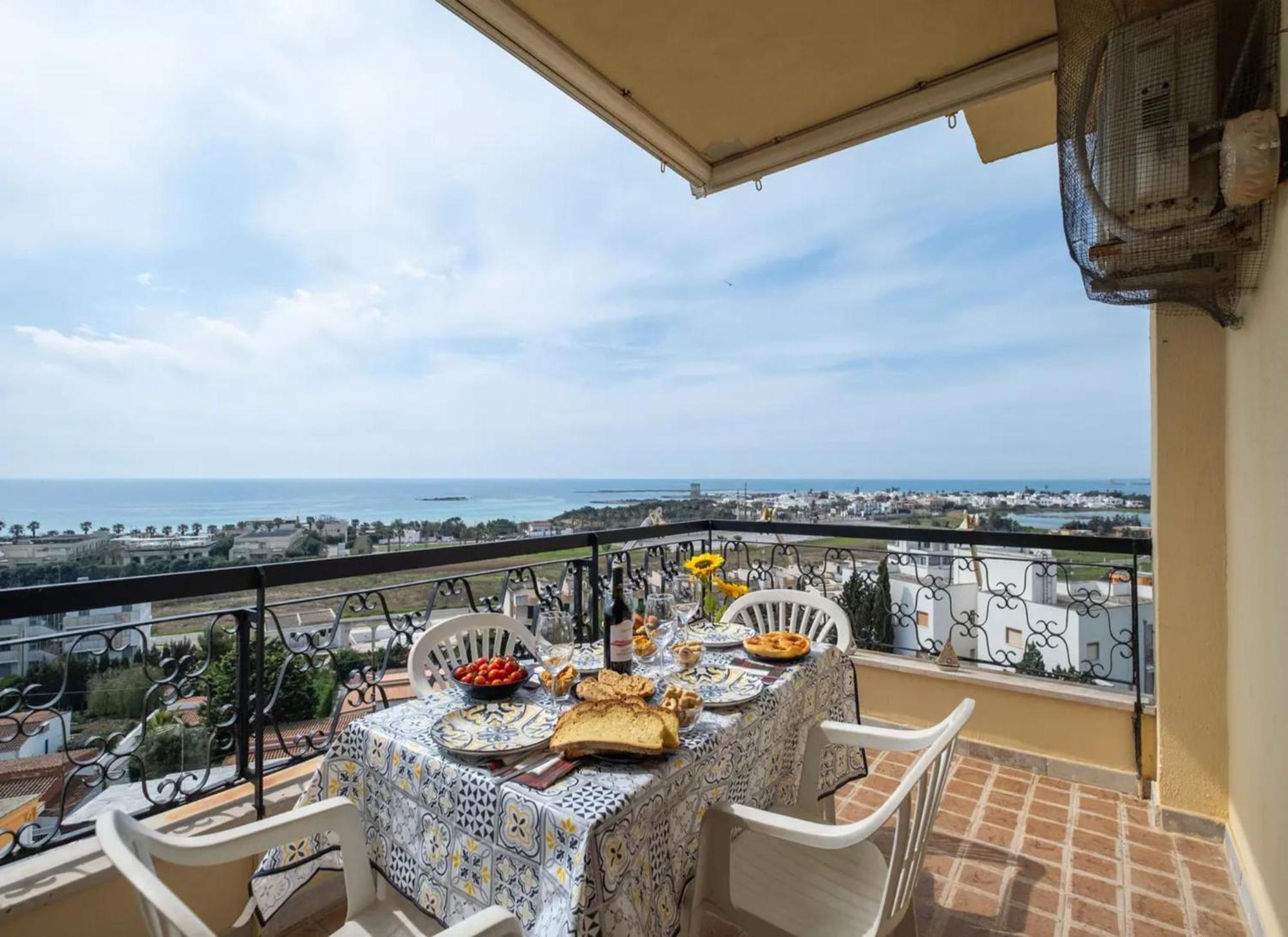 The Sea View Panoramic Villa Porto Cesareo Eksteriør billede